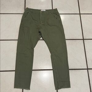 One teaspoon olive slight drop crutch pants, size 28, excellent condition